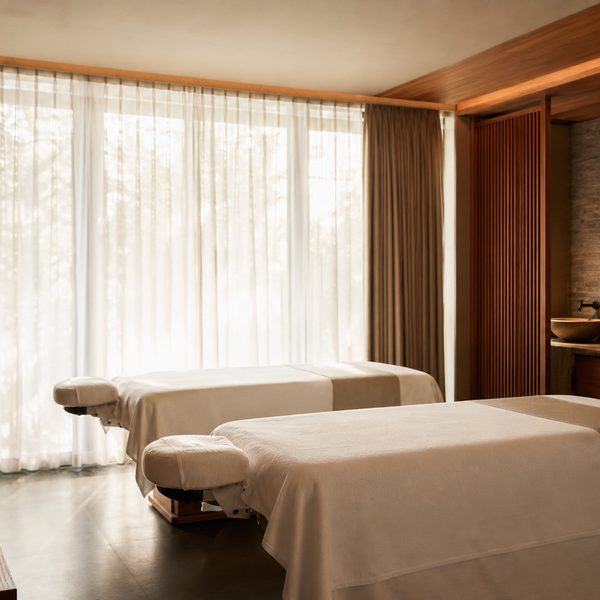 Masaż orientalny całego ciała — Lomi Lomi i masaż balijski w La Luna SPA